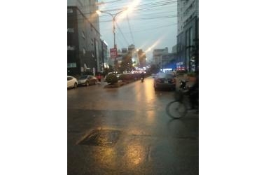 MẶT PHỐ - NGÔ THÌ NHẬM - KINH DOANH : NHÀ HÀNG, CAFE – Ô TÔ – DT 50 M2 – GIÁ 5.58 TỶ.